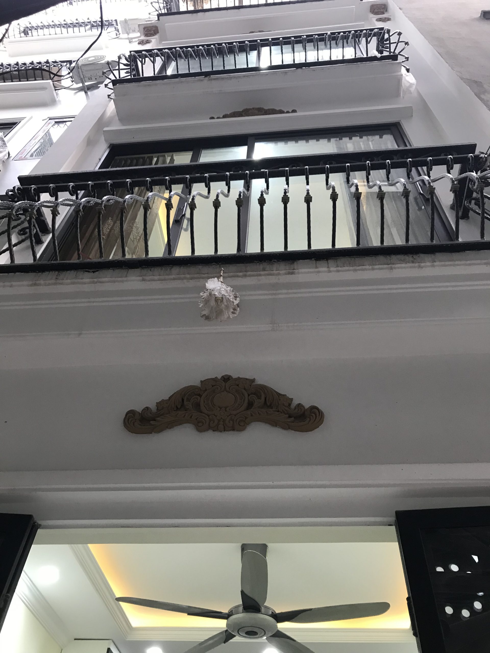 BÁN NHÀ RIÊNG NGUYÊN CĂN PHẠM NGỌC THẠCH ĐỐNG ĐA 4 tầng.CAM KẾT HÌNH ẢNH 100% 3 tỷ 3 SĐCC