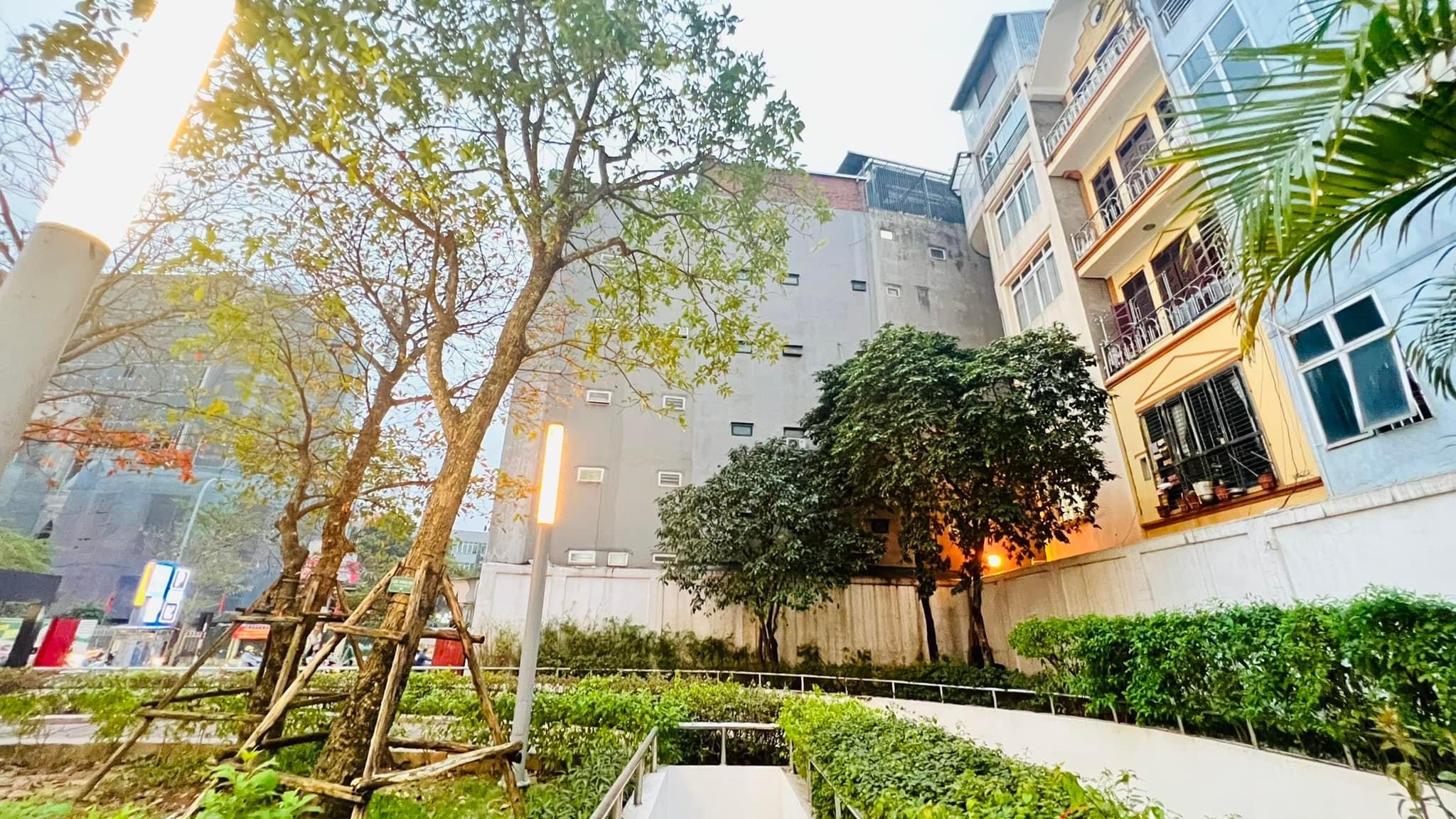 MẶT PHỐ ĐỐNG ĐA - KINH DOANH - MẶT TIỀN TO - VỈA HÈ RỘNG - ĐÔNG SINH VIÊN 50M2 x 6T, MT 7M NHỈNH 28 TỶ