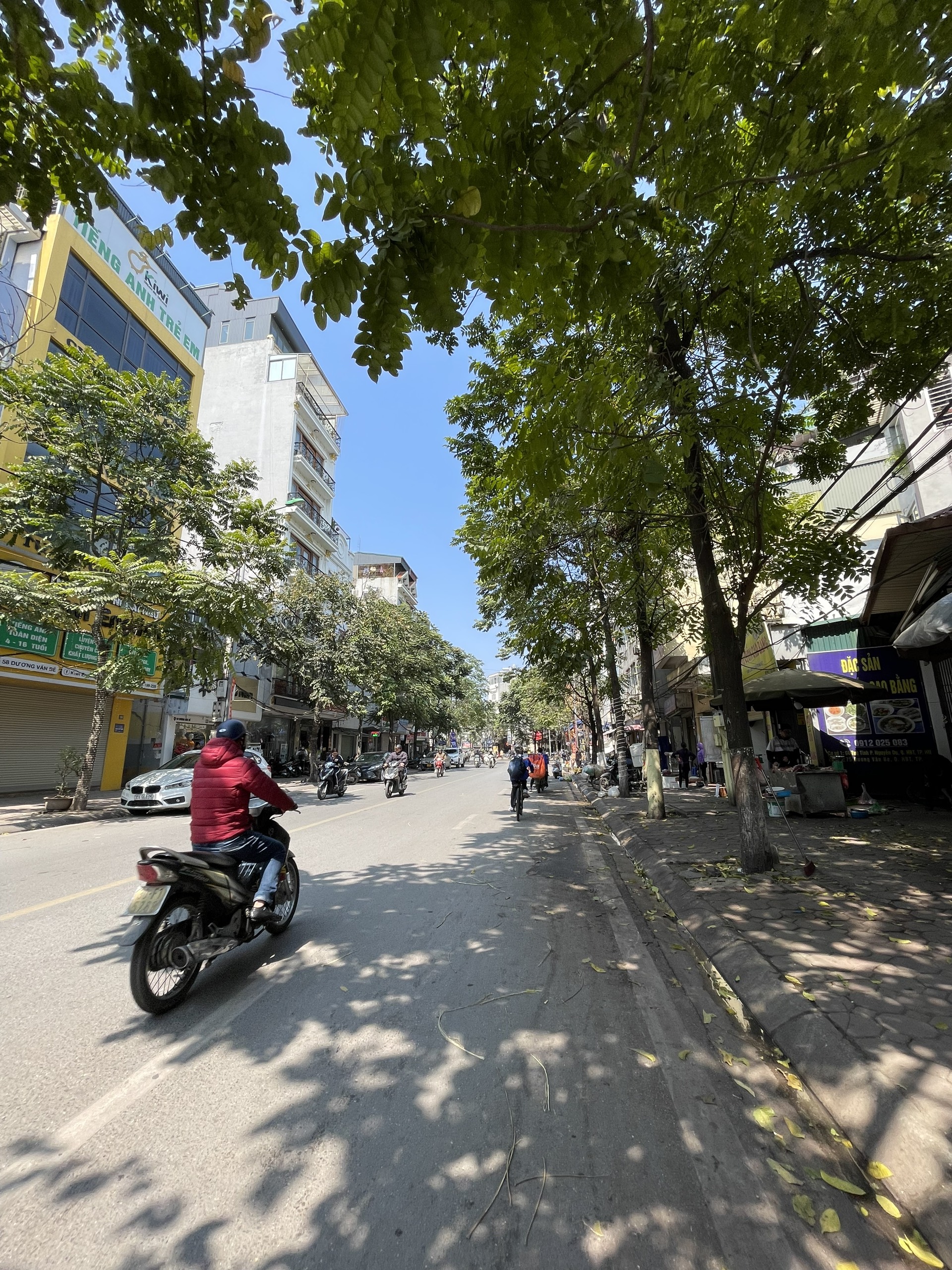 Mặt phố Dương Văn Bé, Hai Bà Trưng, vỉa hè 6m, lô góc nở hậu, C4, 75m2, mt 6m, từ 19tỷ