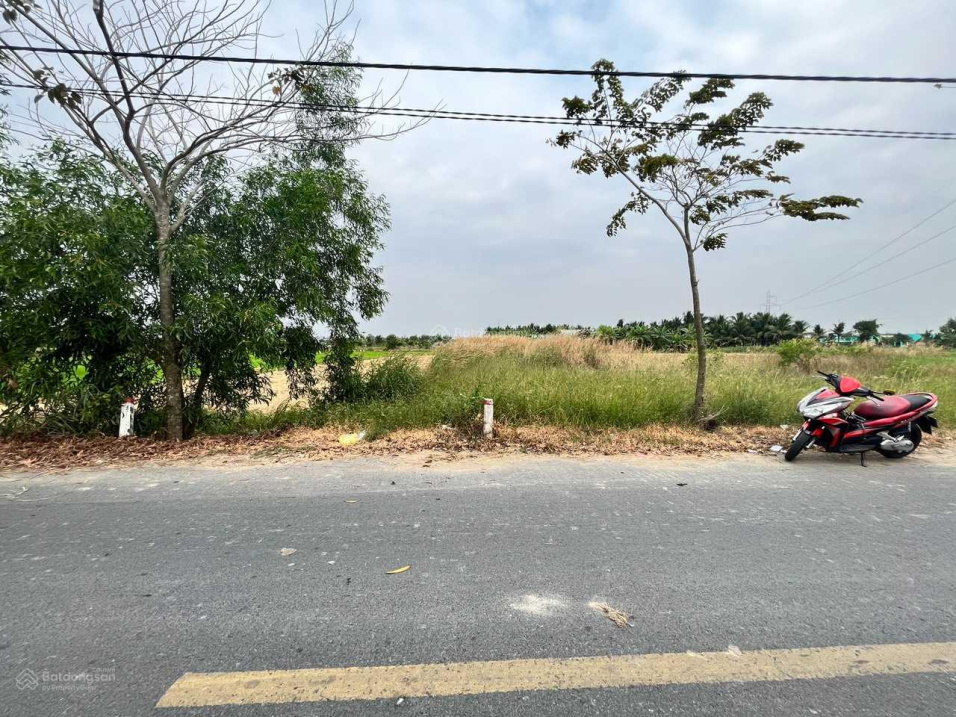 Đất nền Khu phố 1B thị trấn Cần Đước, 130m2 giá 1tỷ250 sang tên