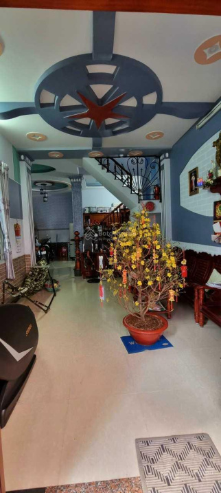 Đầu năm mới cần bán căn nhà 2 lầu Trần Thị Hè, Hiệp Thành, Q12