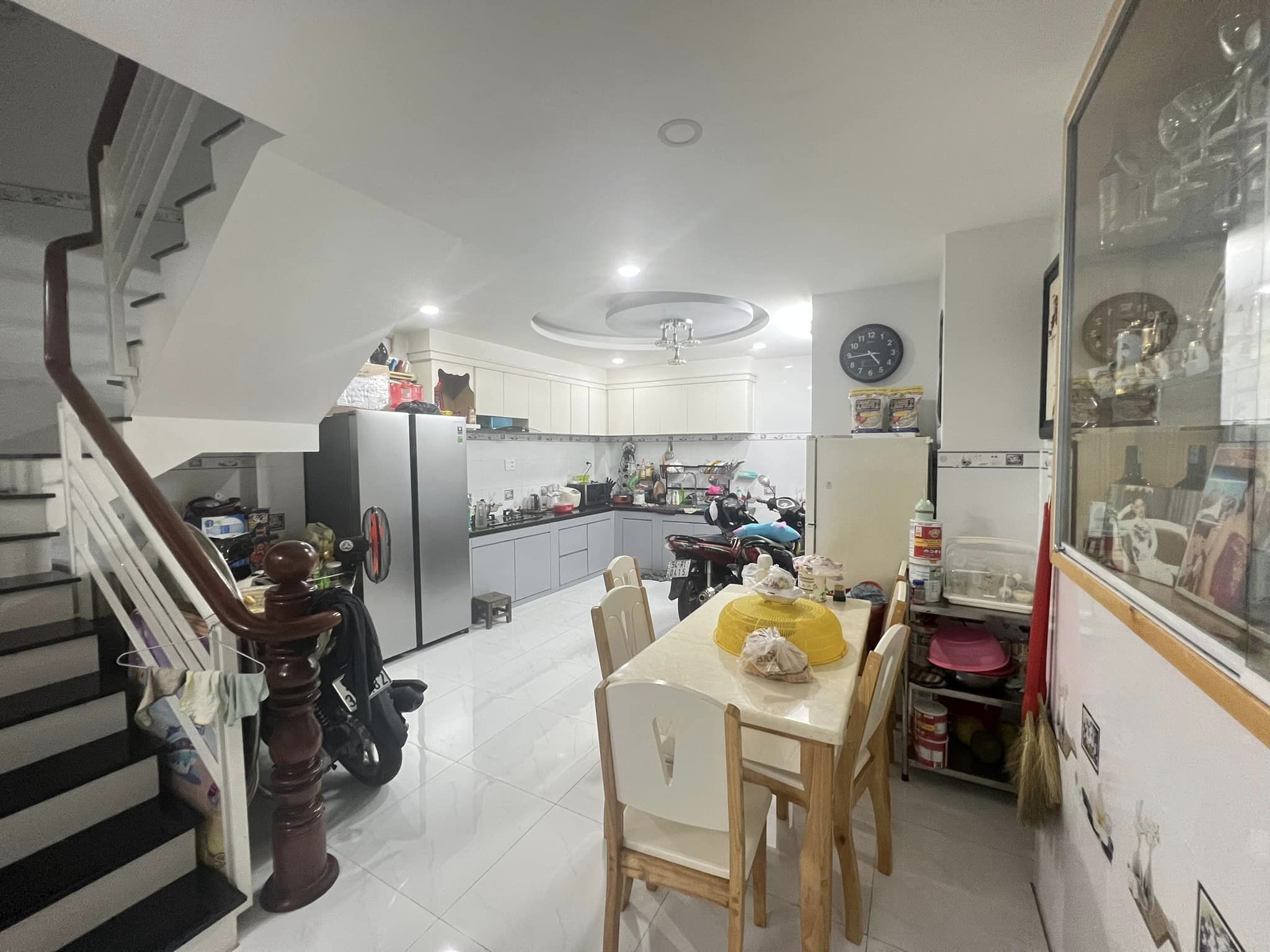 Nhà HXH Lê Văn Lương Quận7,DT 49m2,3PN chỉ 5 tỷ hơn xíu