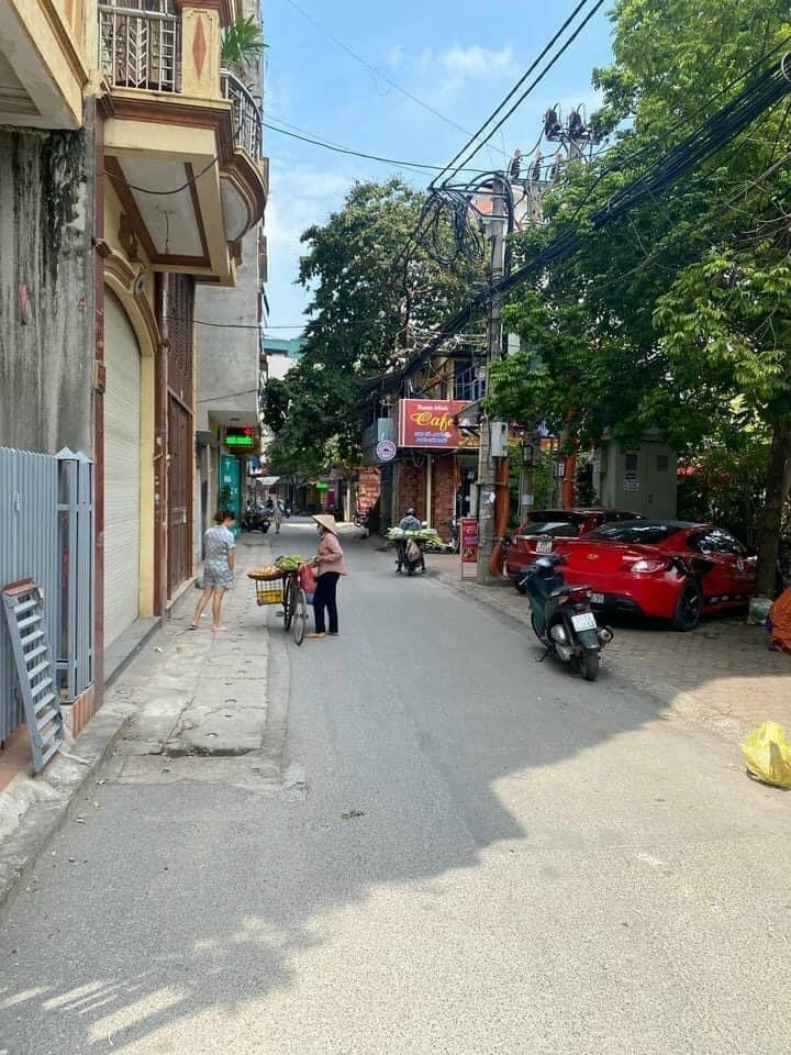 Bán nhà phố Vũ Tông Phan, Thanh Xuân. Ngõ thông ô tô tránh, view hồ, kd đỉnh. Dt 52m2, 4 tầng, giá 10 tỷ-thương lượng