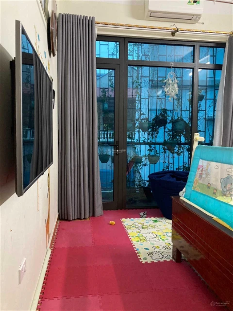 Cần bán gấp nhà phố Trần Bình 35m2,5 tầng, mặt tiền 3,5m. 4,1 tỷ