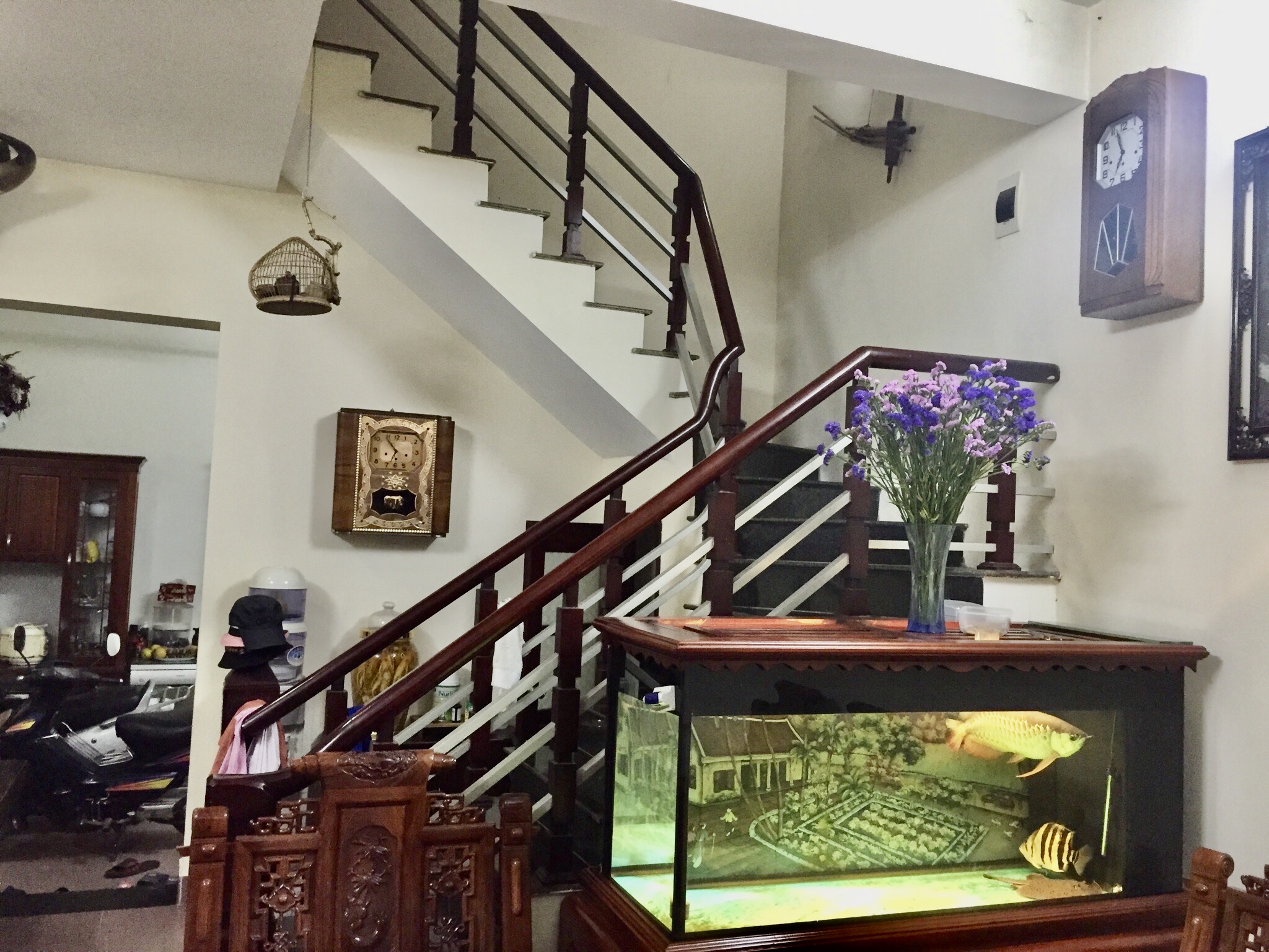 Bán nhà ngõ350 Kim Giang, Đại Kim, Dt 52m2, 4 tầng, giá 5.9 tỷ-ô tô đỗ cửa, lô góc thoáng sáng