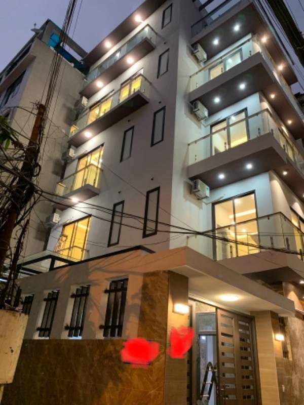 Bán nhà PL phố Vĩnh Phúc - Lô góc, KD, ô tô tránh - DT 100m2, 6T thang máy, mặt tiền 10m x 10m, giá 28 tỷ