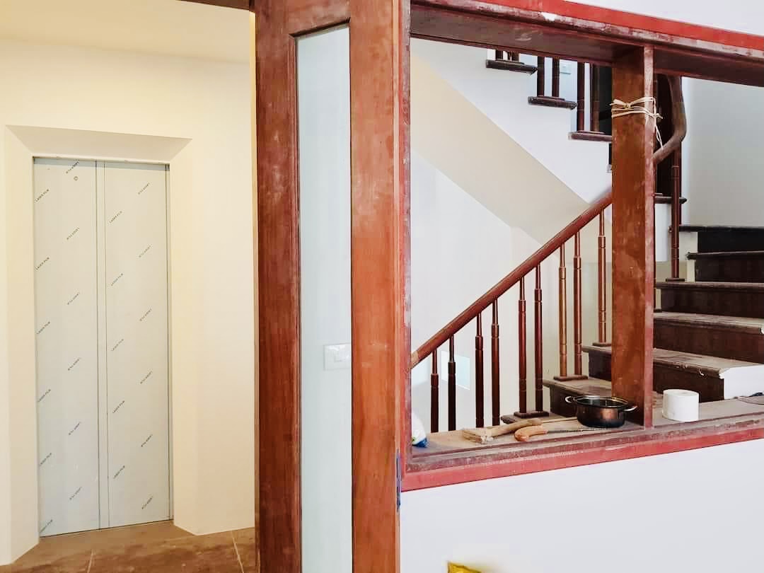 BÙI XƯƠNG TRẠCH TỌA LẠC TRÊN CON PHỐ KINH DOANH SẦM UẤT NGÀY ĐÊM ĐA LOẠI HÌNH, 2 THOÁNG TRƯỚC SAU, BÙI XƯƠNG TRẠCH ĐƯỢC KẾT NỐI BỞI ĐỊNH CÔNG THƯỢNG