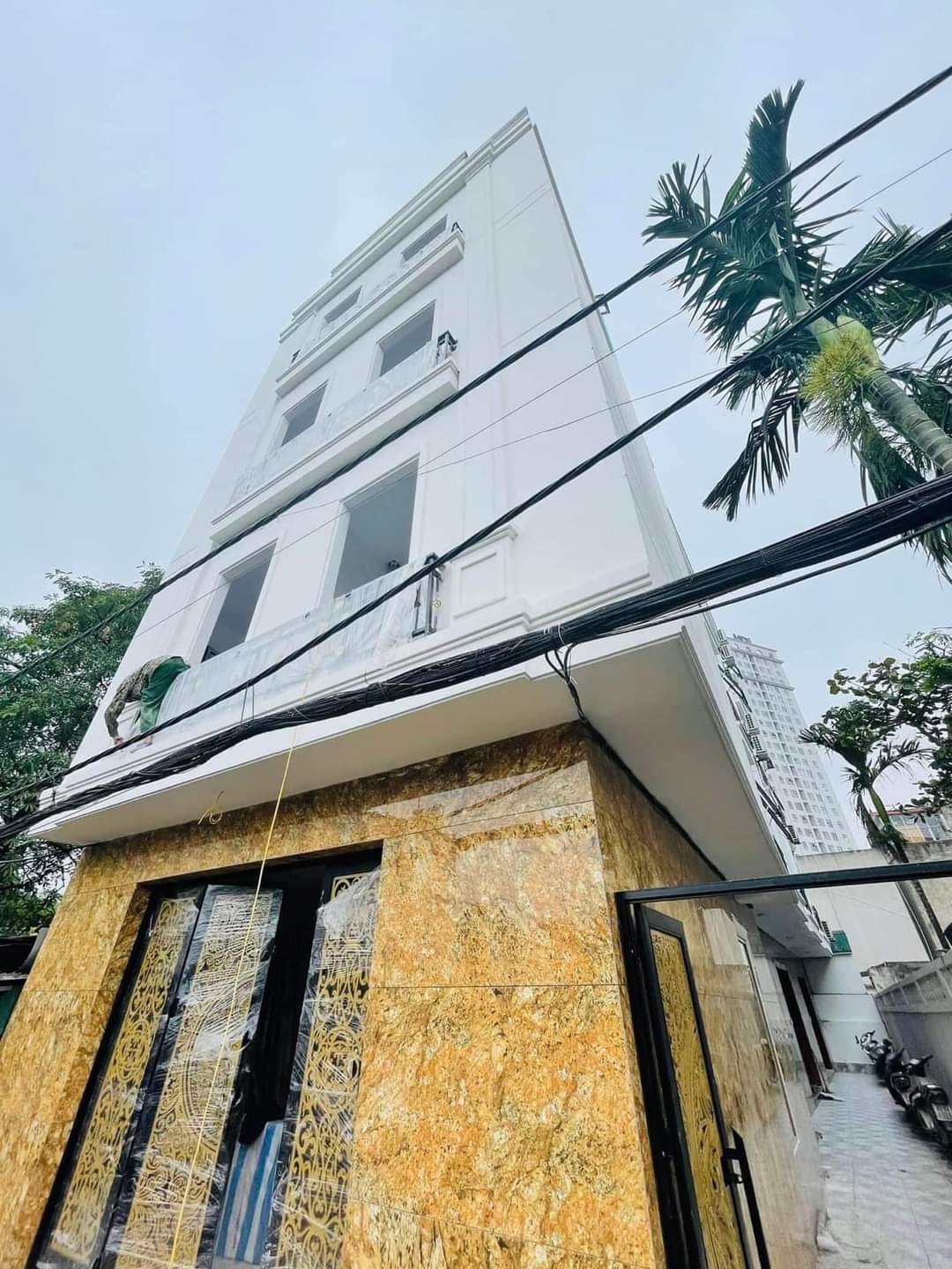 Bán Nhà Lạc Long Quân Lô Góc Siêu Đầu Tư 55m Giá 8.9tỷ(0387378839)