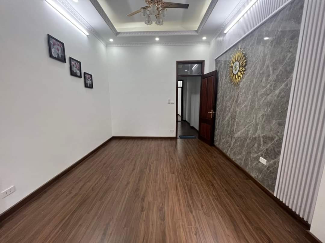 Bán nhà ngõ 33B Phạm Ngũ Lão, quận Hoàn Kiếm 40m x 2 tầng. Giá 10 tỷ. Bờ Hồ Gươm.