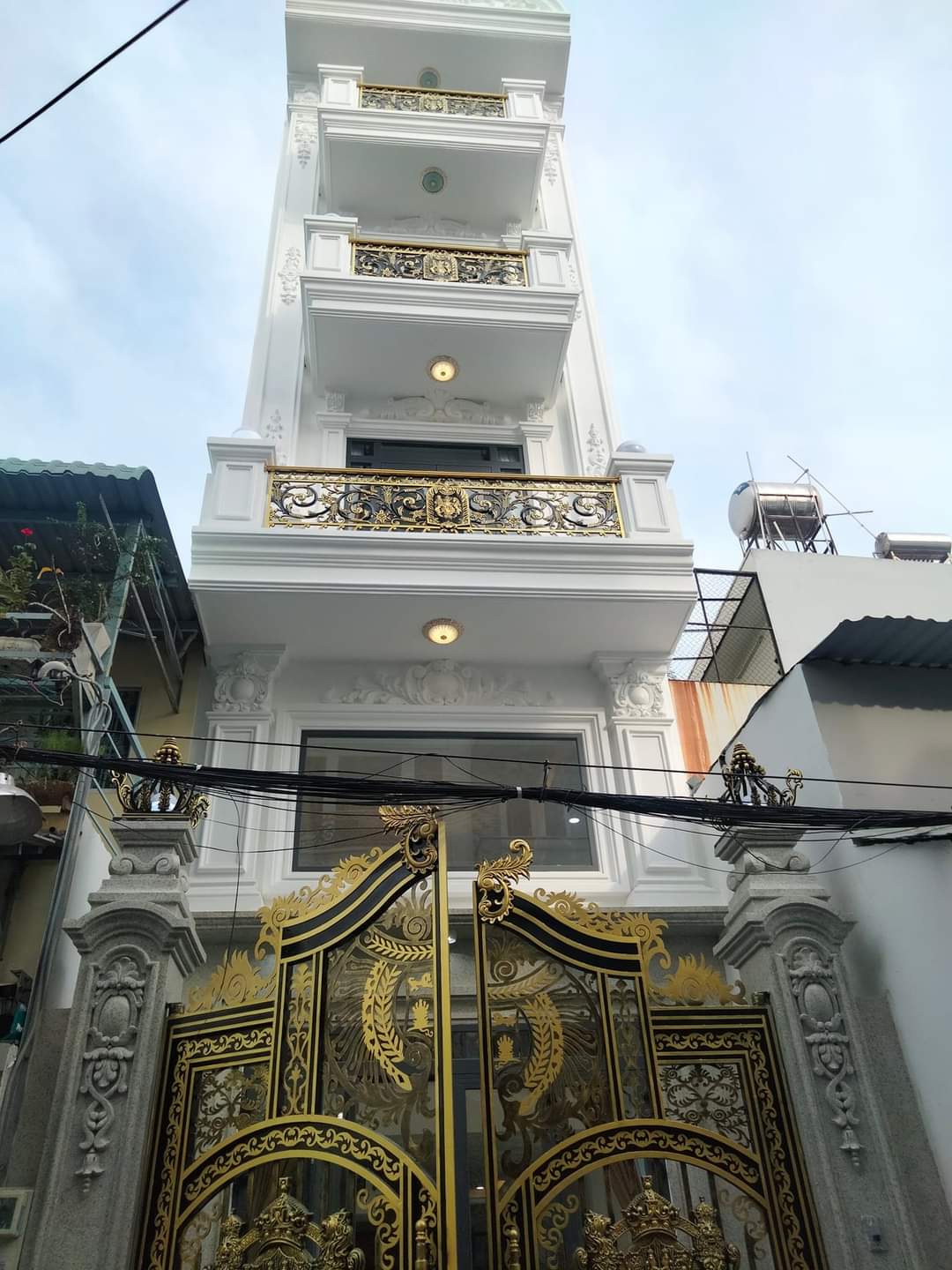 Nhà mới Liên Khu 5-6 5 tầng 69m2, Bình Hưng Hòa B, Bình Tân 6,2 tỷ thương lượng