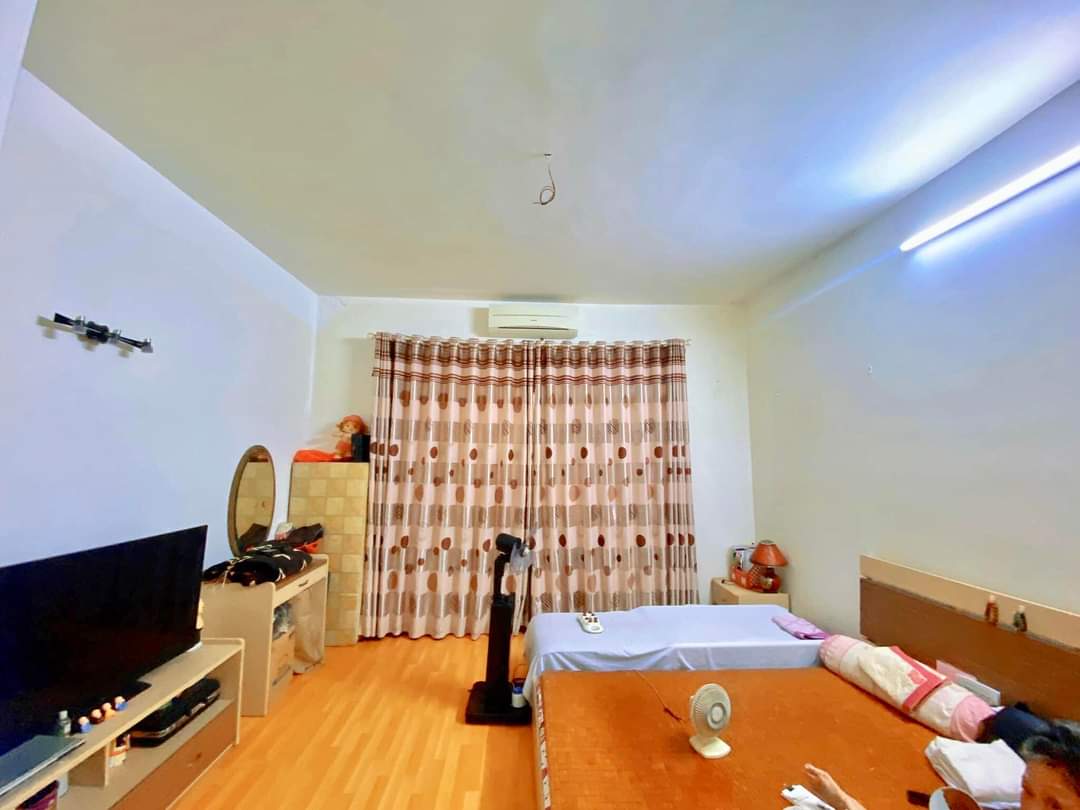 Ô tô qua nhà, Kinh doanh, Tô Hiệu, Hà Đông, 41m2, 4 tầng, nhỉnh 5 tỷ.