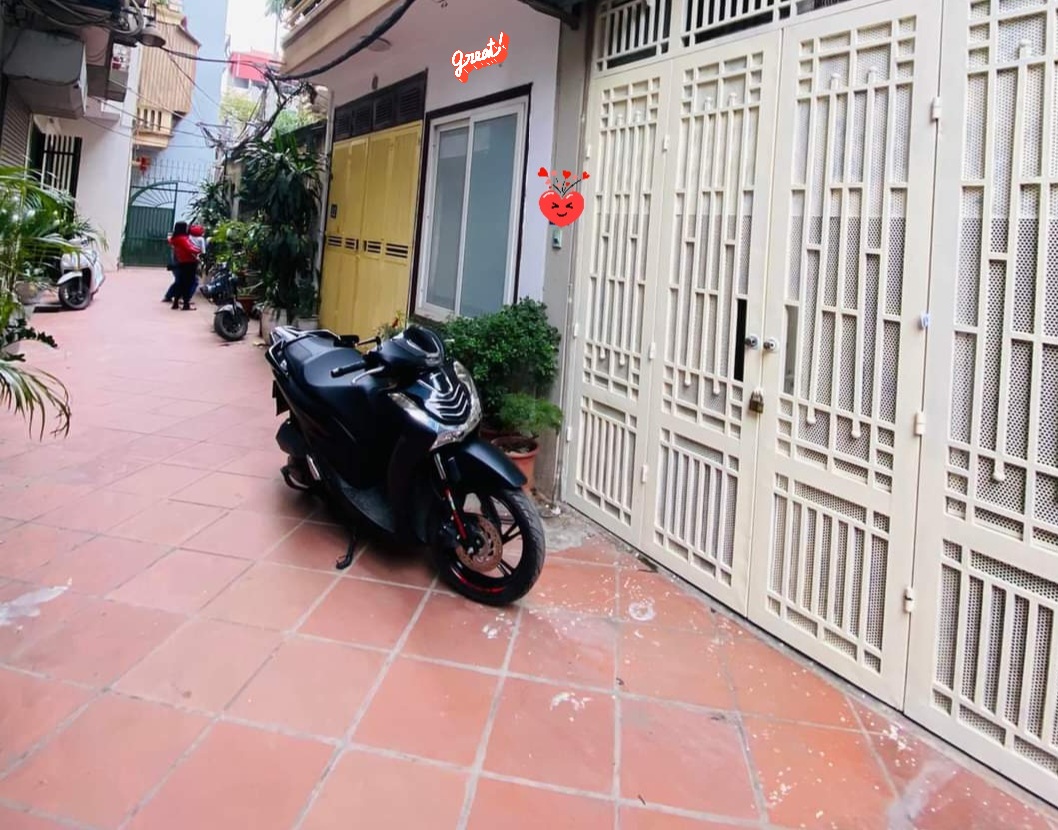 NHÀ BÁN QUAN NHÂN. ĐƯỜNG THOÁNG RỘNG. DT 35M. 5TẦNG. NHỈNH 4 TỶ. ĐANG CẦN BÁN.