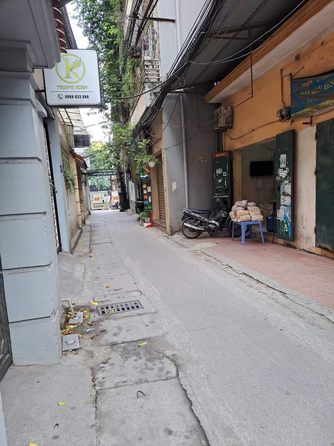 BÁN ĐẤT TẶNG NHÀ TRẦN CUNG, 62 M2, 5,6 TỶ...