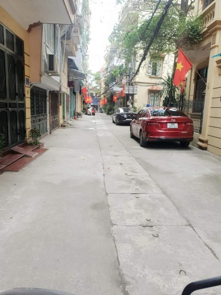 Bán nhà phố Thanh Bình Mộ Lao Hà Đông diện tích 37m2 xây 3tầng giá 5.85 tỷ