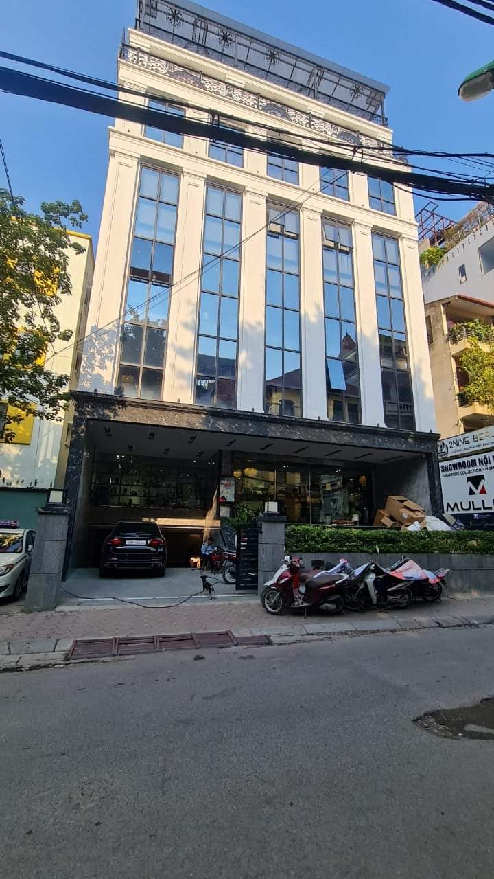 BÁN TÒA NHÀ VĂN PHÒNG PHỐ VÕNG THỊ TÂY HỒ