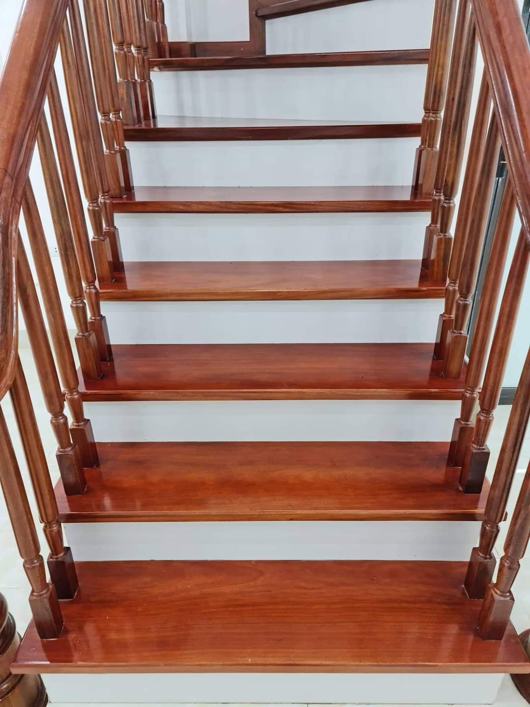 Bán nhà ngõ 22 Đường Lĩnh Nam, Quận Hoàng Mai 36m x 4 tầng, giá chỉ từ 3.4 tỷ.