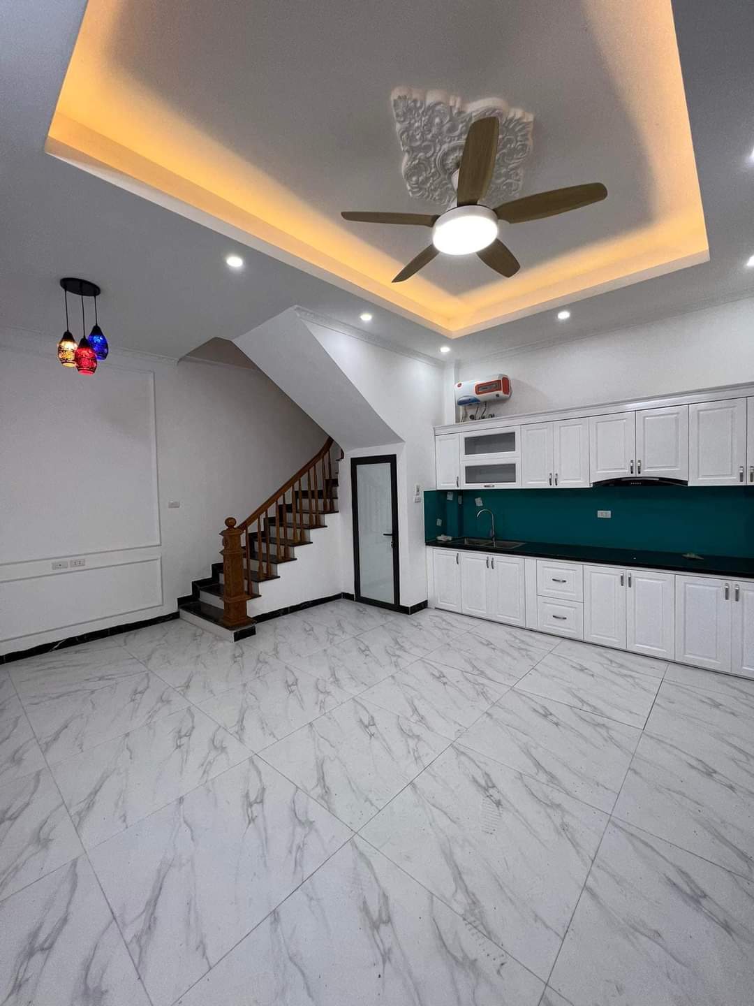 Bán nhà ngõ 482 Kim Giang, quận Hoàng Mai 39 m x 4 tầng, giá 4.3 tỷ.