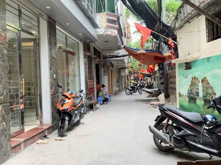 CHÍNH CHỦ CẦN BÁN NHÀ PHÂN LÔ Ô TÔ VÀO NHÀ PHỐ QUAN NHÂN . NHÂN HÒA THANH XUÂN