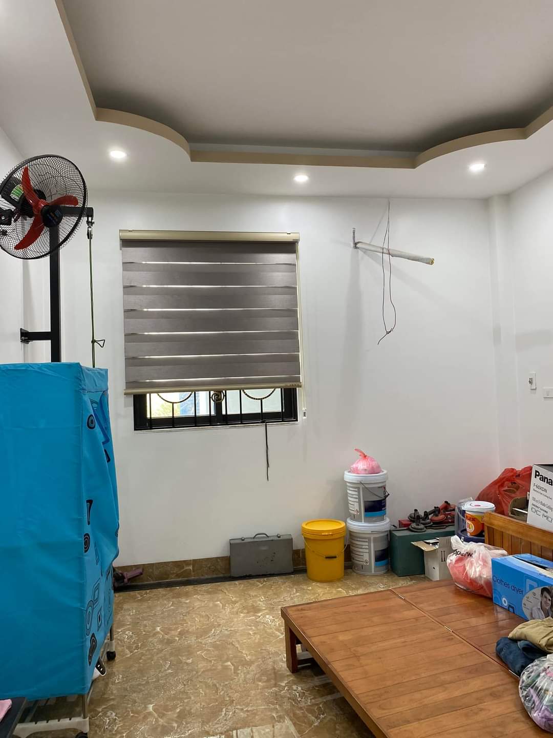 Bán nhà ngõ 196 Đường Lĩnh Nam, Quận Hoàng Mai 33m x 4 tầng, giá chỉ 3 tỷ.