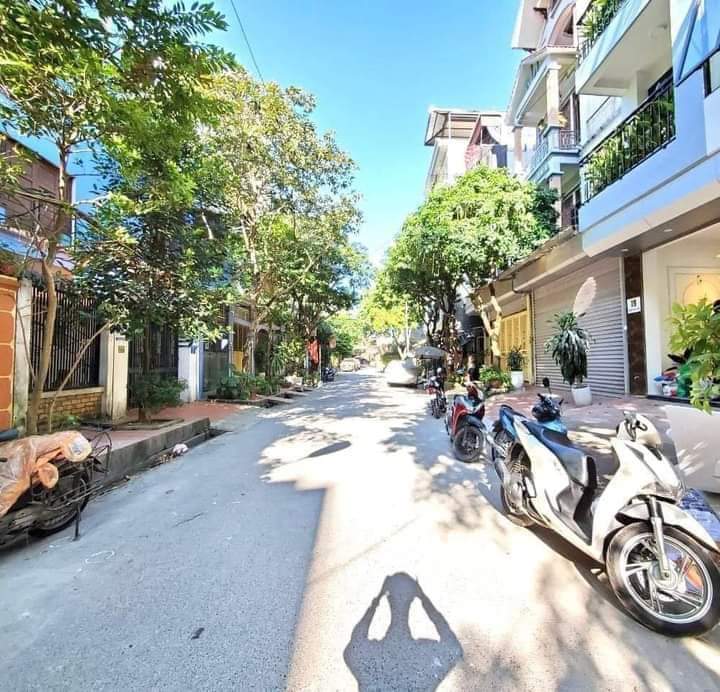 Bán nhà mặt phố Ngô Gia Tự Hà Đông 51m2 4 tầng mặt tiền 5.7m giá chỉ hơn 7 tỷ