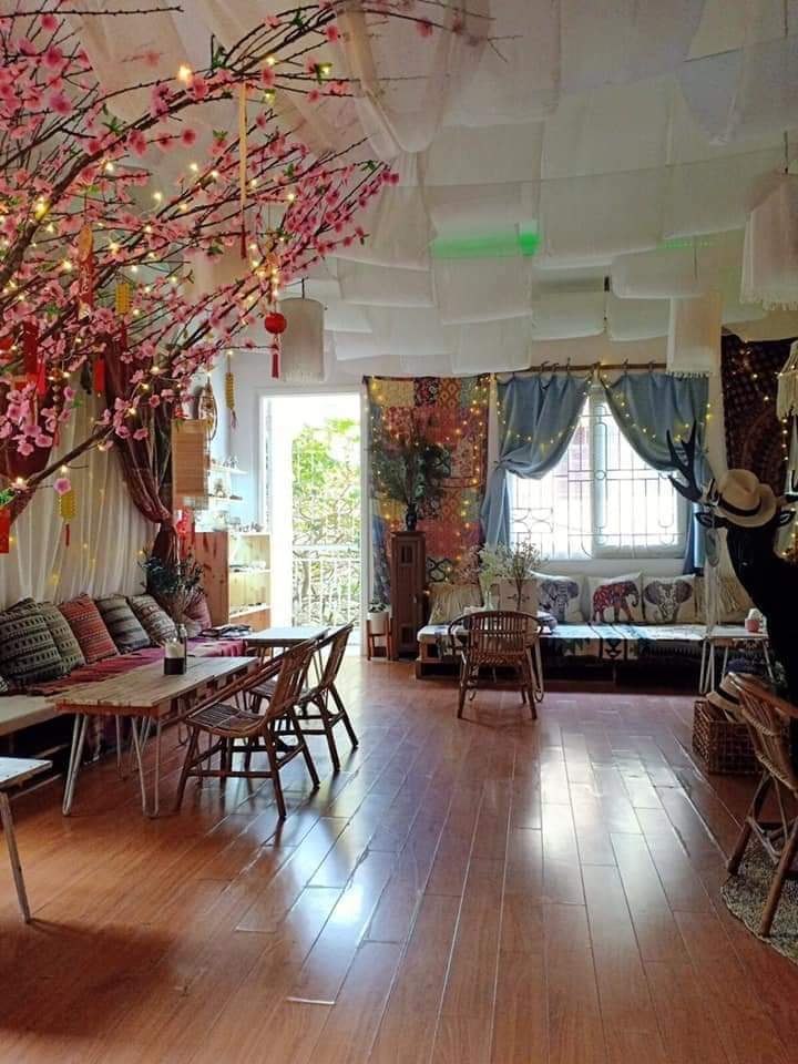 Bán nhà Tứ Liên, KD, ô tô qua nhà, mặt tiềnrộng , 87m giá 8 tỷ