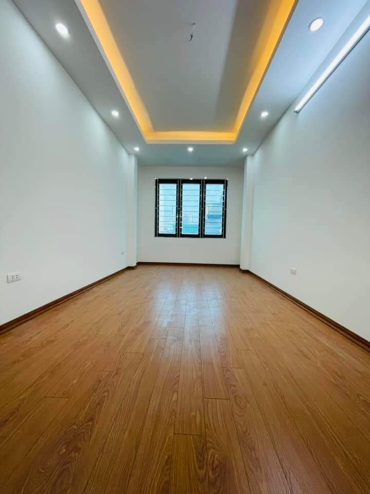 33m2