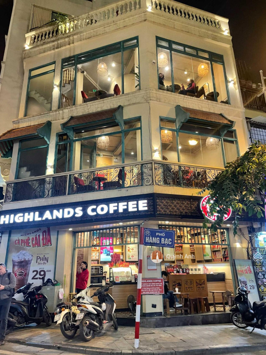 Gia đình cần bán MT Cao Thắng P.5, Quận 3 (4.2x19.5m) 3 tầng, HĐ: 85 triệu/th giá 32 tỷ-tin thật