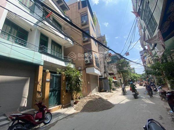 Giảm 400tr - Nhà Hào Nam nhỉnh 3 tỷ sát phố 31m2 x 4T - Nhà dân xây, chắc chắn - nhà Đống Đa 3 tỷ