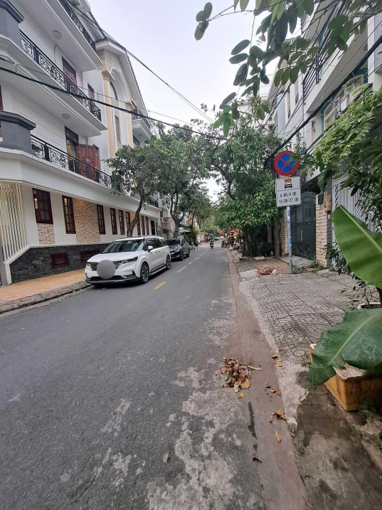 Góc 2 mặt tiền, KDC đồng bộ cao tầng - liền kề ĐH Rmit Quận 7