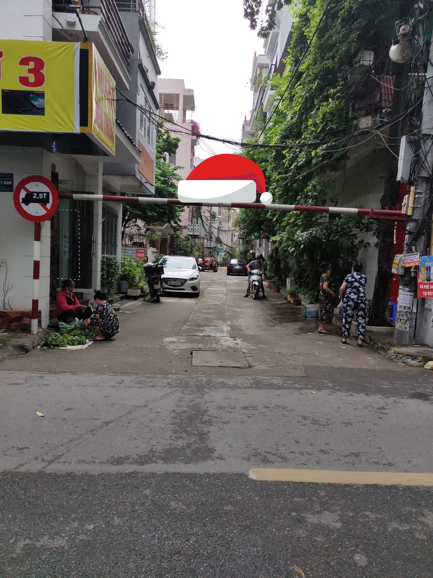 Cho thuê nhà Nguyễn Thị Định, Cầu Giấy có thang máy