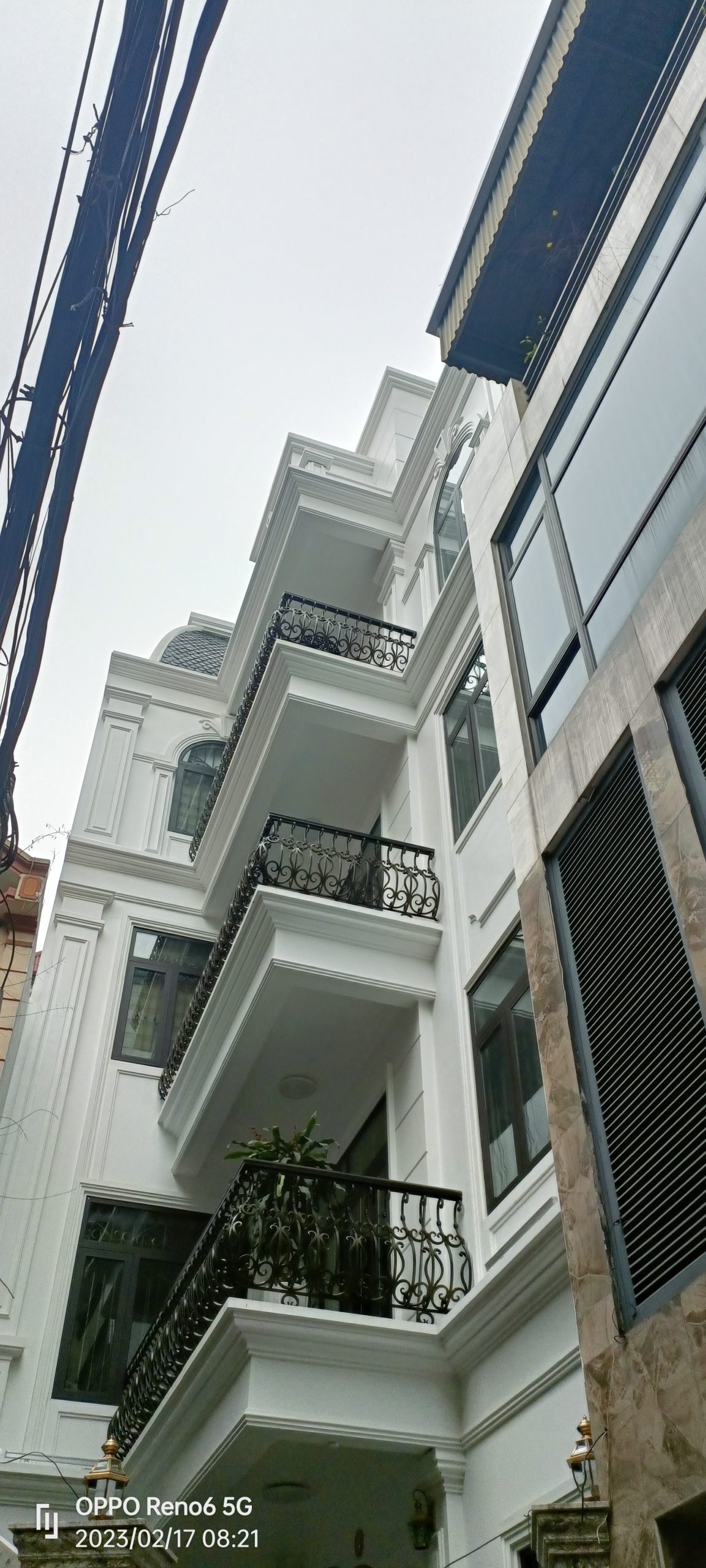  538m2