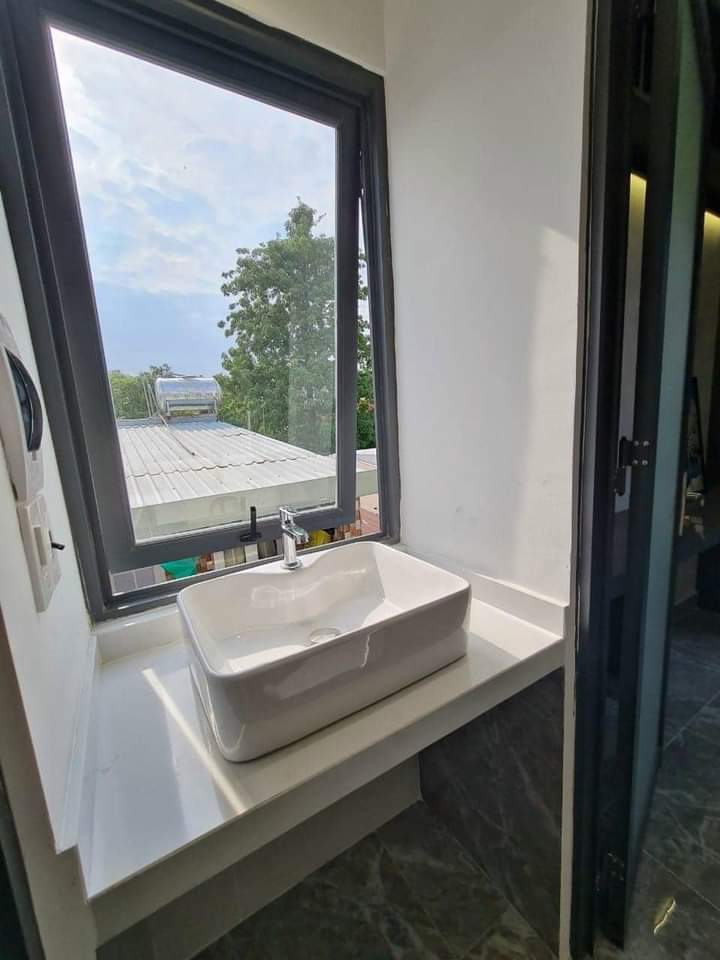 Kẹt tiền cần bán căn nhà Đường 3/2, P.15, Q.10