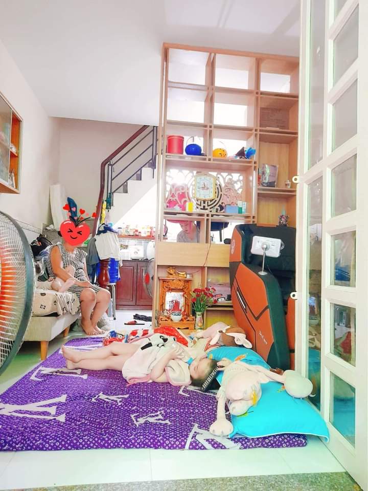 Chính chủ cần bán căn nhà Đường 3/2, P.9, Q.10