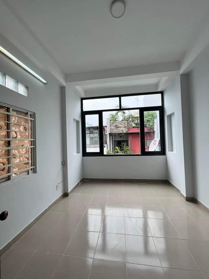 Chính chủ kẹt tiền bán gấp căn nhà Đường 3/2, P.13, Q.10, Hồ Chí Minh