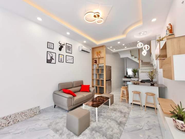 Chính chủ kiệt tiền bán căn nhà Đường D6, Phường 26, Bình Thạnh, Hồ Chí Minh.