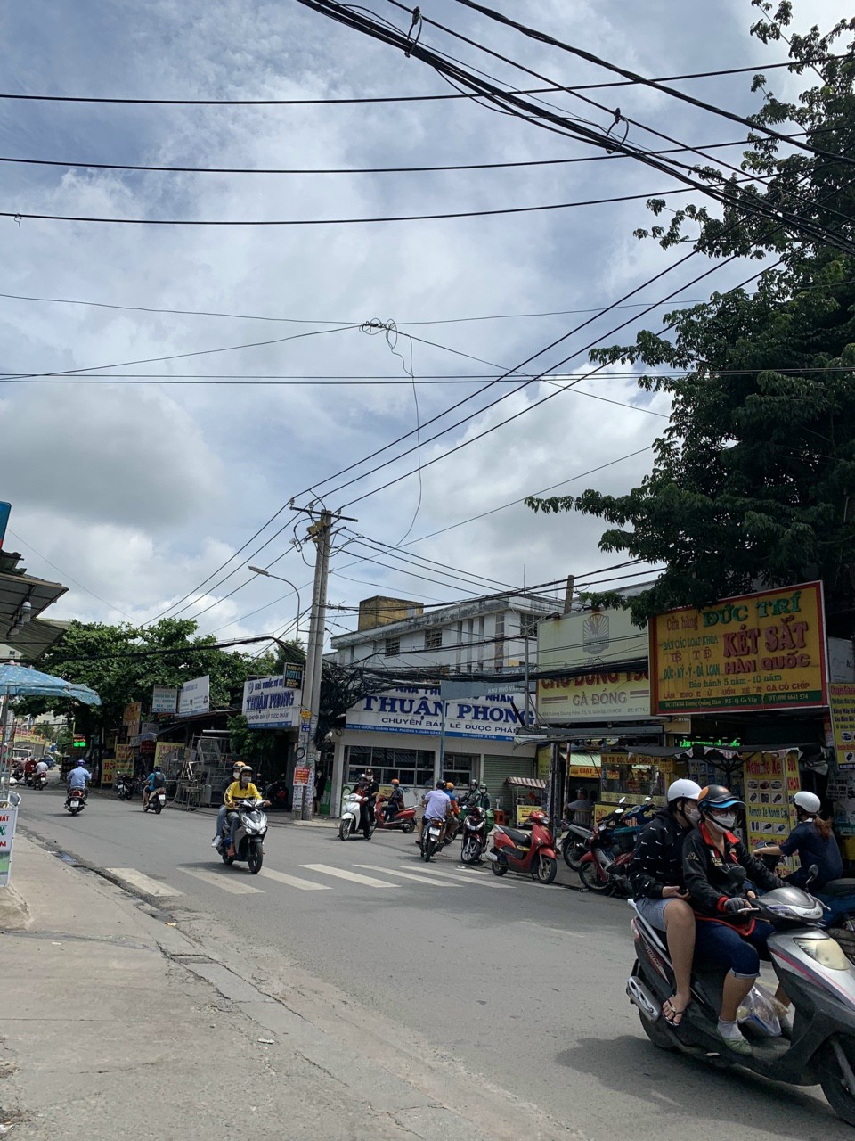 Bán Nhà MẶT TIỀN Dương Quảng Hàm, P.5 _ 4m x 25m, 2 Tấm