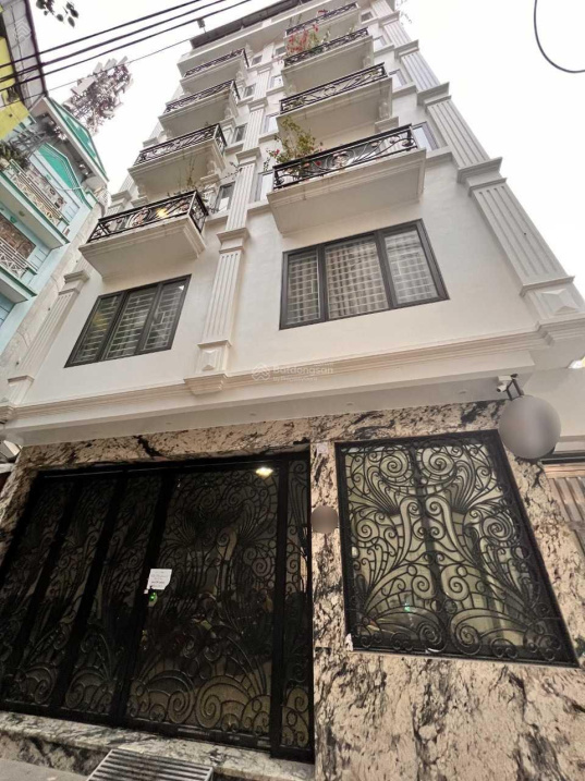 KO CÓ CĂN THỨ 2! Phố Vip Nguyên Hồng - 200 triệu/m2 - 55m2 - Kinh doanh, ở sướng, vị trí đắc địa