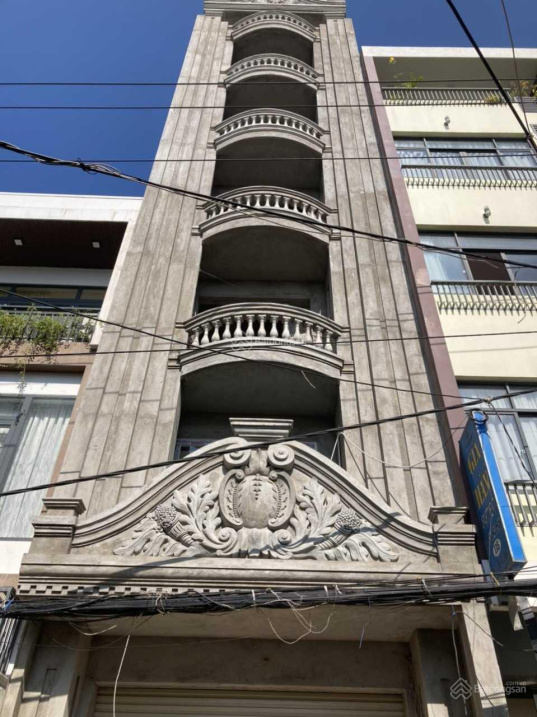 Khách sạn thô 6.5 tầng Tô Hiến Thành gần biển Mỹ Khê giá rẻ