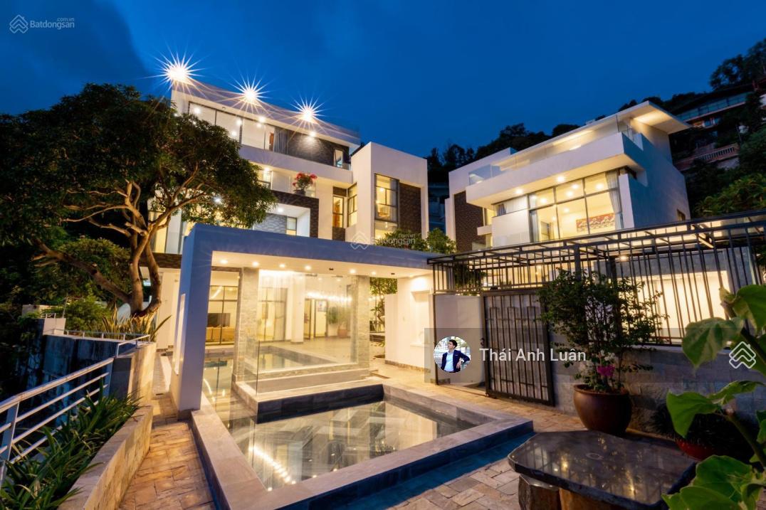 Khu biệt thự liền kề Nam Kỳ Khởi Nghĩa, P8, Q3. 104m2 (8x13m) - 7 tầng, cực khan hiếm. Chỉ 25 tỷ