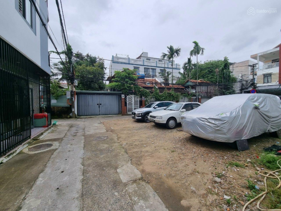 Kiệt ô tô Lưu Quang Thuận thông Hồ Xuân Hương - Trần Văn Dư cách biển 300m