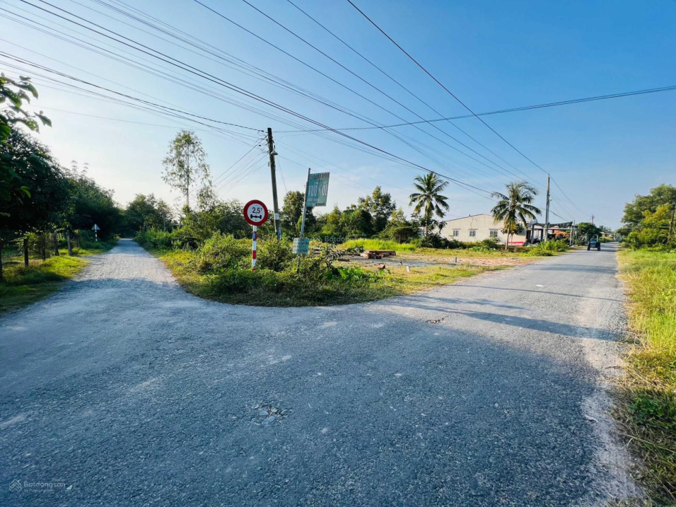 Lô góc 2 mặt tiền đường nhựa Cây Da - Hiệp Thạnh, kế KCN Hiệp Thạnh