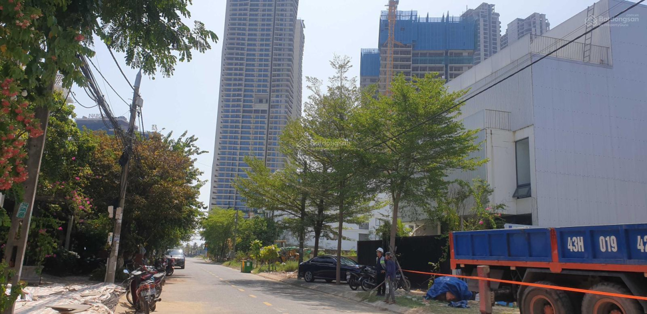 MT Lý Thánh Tông khu biển Phạm Văn Đồng