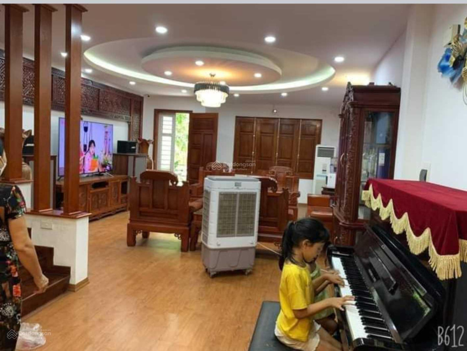 Mặt ngõ Xuân Đỉnh, Siêu đẹp, DT 72m2, MT 5,5m, 6T, thang máy, gara 24 chỗ, sát phố, ngõ 8m, 13,5 tỷ