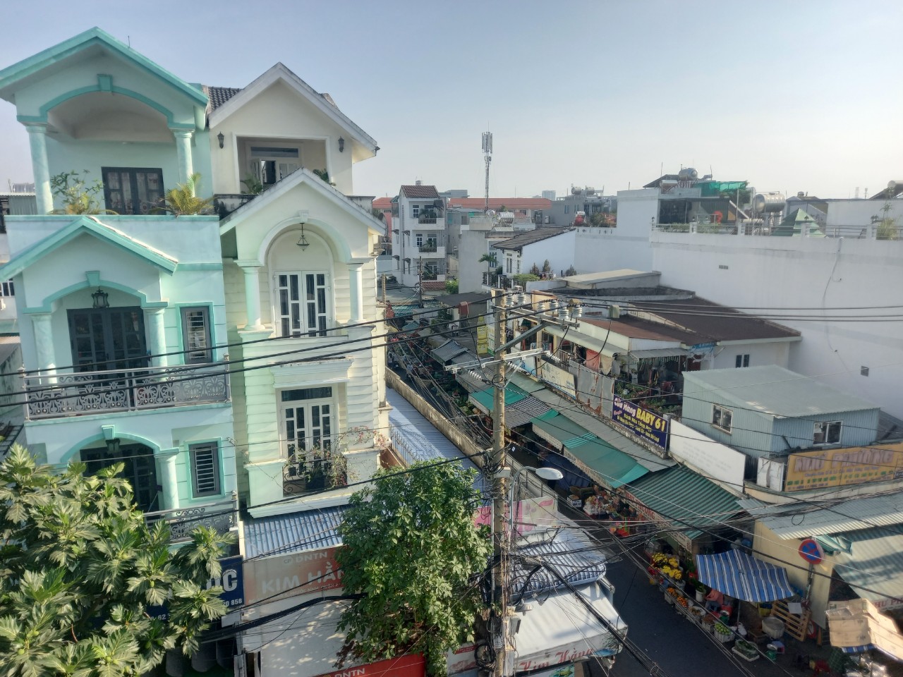 8,4 Tỷ -Mặt tiền kinh doanh-4 tầng- Góc đẹp nhất tại Chợ Phước Bình - Thu nhập 25tr - Bao giá khu vực.