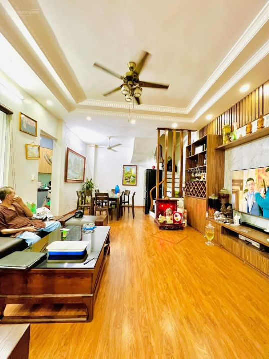 Một nhà duy nhất tại Cầu Diễn 5 tầng - Oto Đỗ cổng - 35m2 - Giá 3 tỷ 1