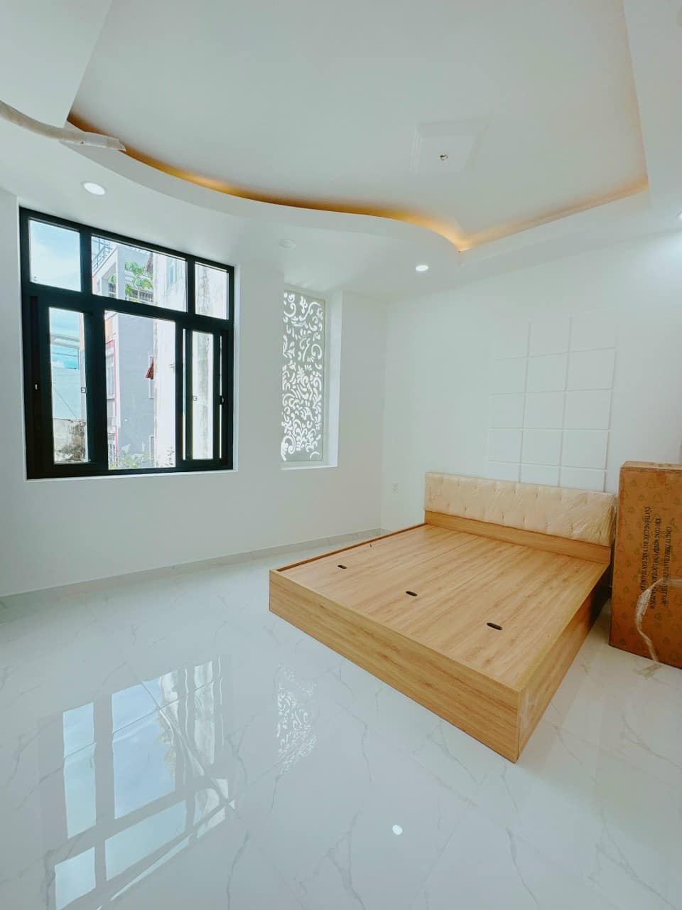 Nhà MT Nguyễn Thị Thập,Quận7,DT72m2,4PN,chỉ 12.xtỷ