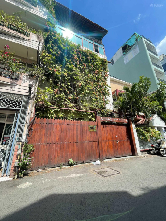 Ngộp bank bán gấp biệt thự hẻm 611 đường Điện Biên Phủ Quận 3. DT: 8x16m, nhà 3 lầu ST giá 29 tỷ TL