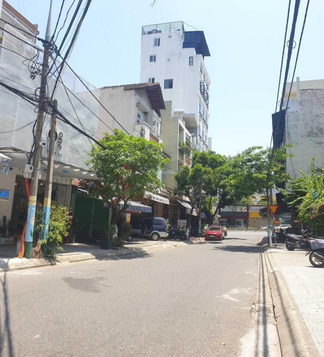 Nhà 4 tầng ngay MT Cô Giang ngang 6.2m gần cầu Rồng kinh doanh VIP