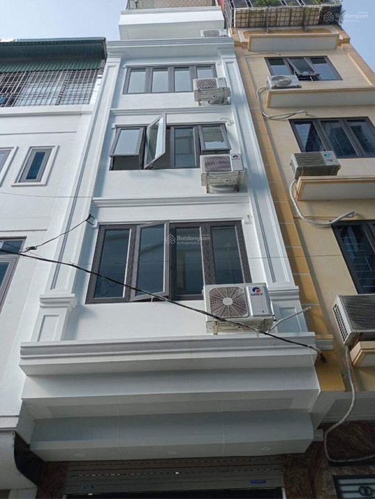 Nhà chính chủ mới xây 2021 6 tầng, xe tải đỗ cửa, sát MP Võ Chí Công - thông Lạc Long Quân, bán gấp