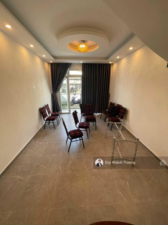 Nhà đường ô tô tránh nhau Phường 2, đường 11m 2 phòng ngủ sổ riêng xây dựng